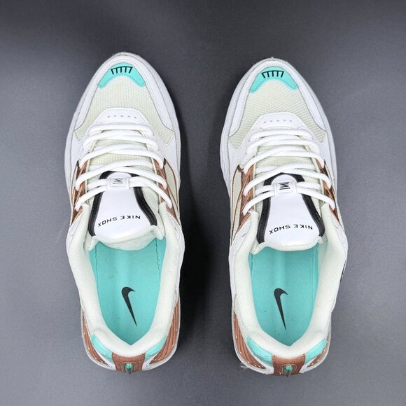 Wmns Nike Shox Enigma 'Aurora Green Rose Gold' - Picture 2 of 11